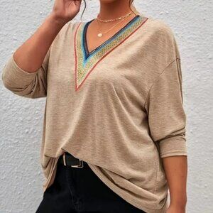 Plus Colorblock Contrast Lace Long Sleeve V Neck T-shirt Size 1XL